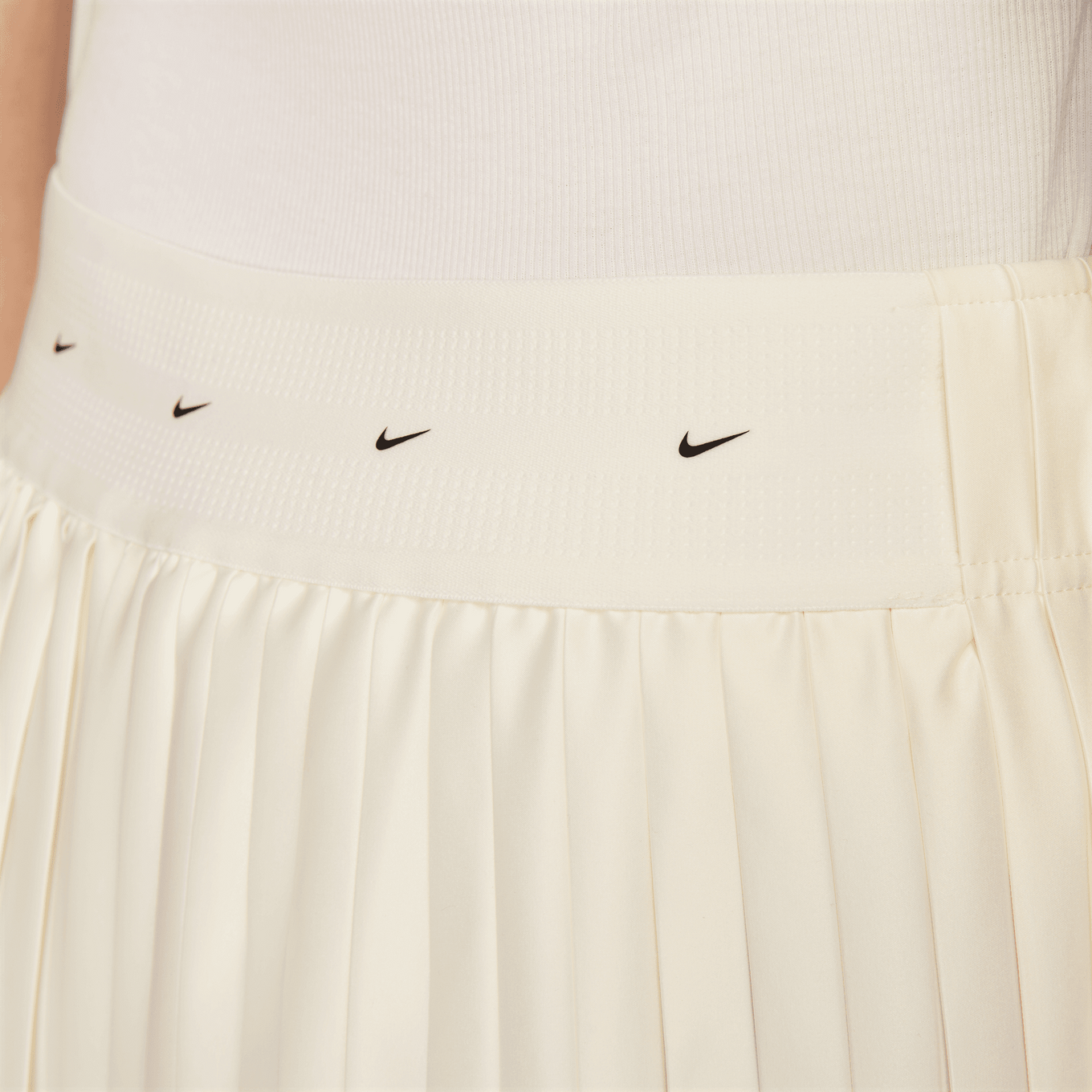 NIKE AS W NSW CLLCTN PLEATD TRK PNT