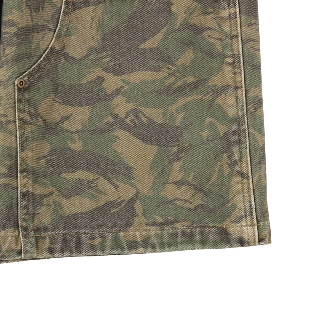 ATMOS PINK CAMOUFLAGE PAINTER HALF PANTS