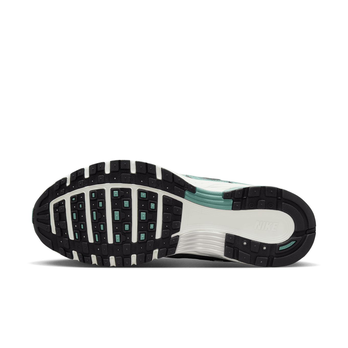 NIKE W P-6000
