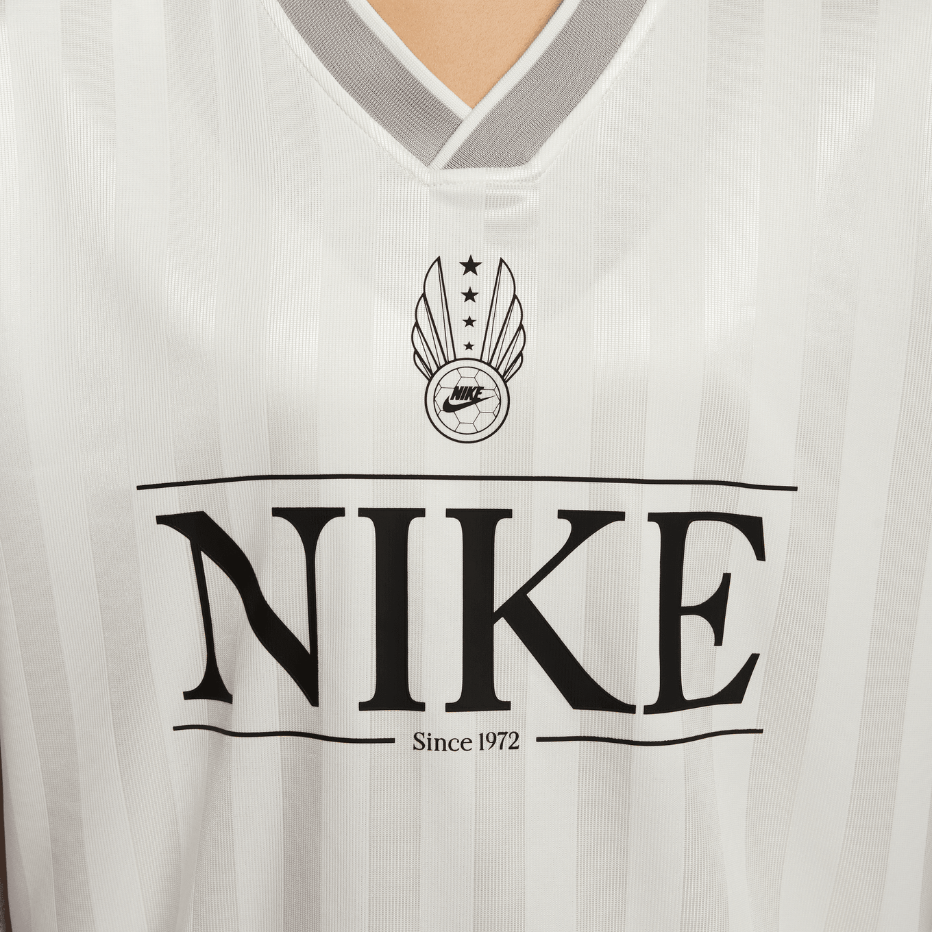 NIKE AS W NSW V NECK JERSEY