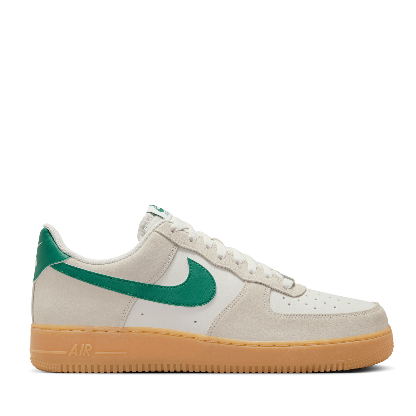 NIKE AIR FORCE 1  07 LV8