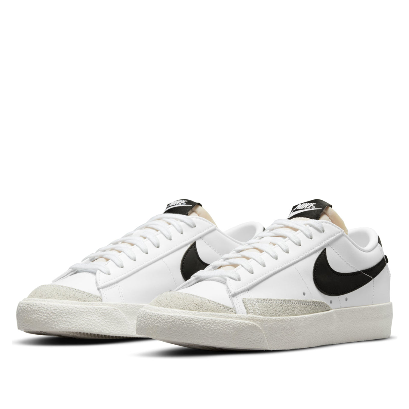 NIKE W BLAZER LOW  77