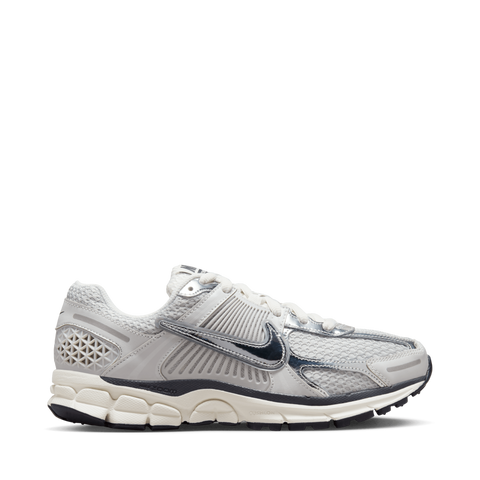 NIKE W ZOOM VOMERO 5