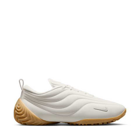 NIKE W ASTRA ULTRA