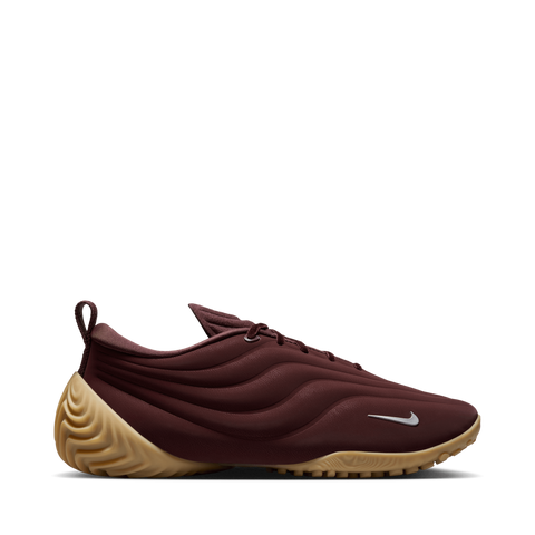 NIKE W ASTRA ULTRA