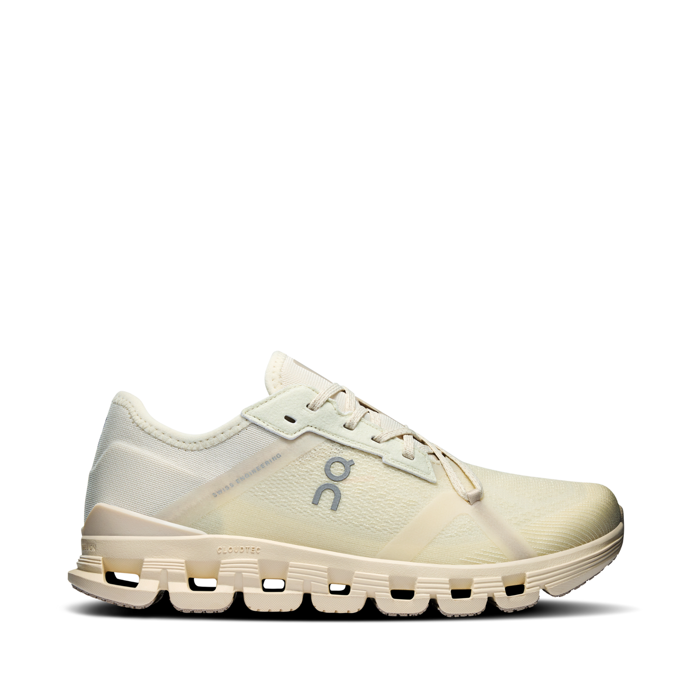 ON CLOUD X 4 AD W