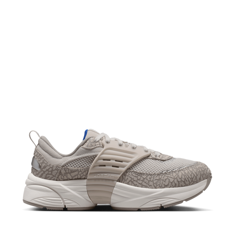 NIKE W JORDAN TRUNNER O/S